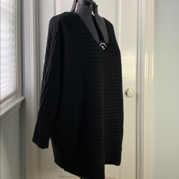 Heart n Crush Open Back Tunic NWOT - Picture 8 of 9